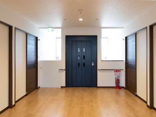 清潔な明るい廊下