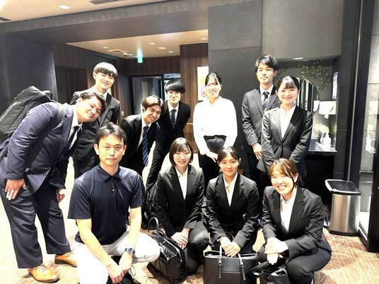 スタッフ集合のロビー
