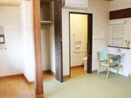 居室の明るい空間