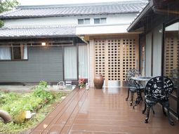 中庭の和風テラス