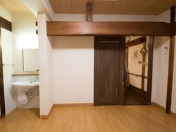 和室の居室入口