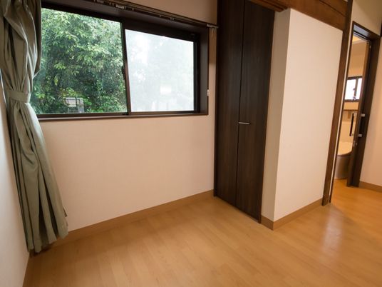 清潔な和室の居室
