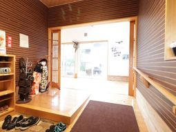 和風の居心地の良いエントランス