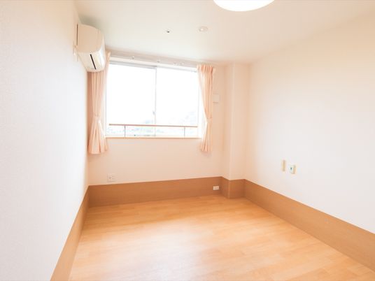 明るい空間の居室