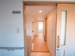 居室の入口と通路