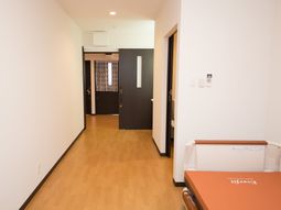 清潔感ある廊下の様子