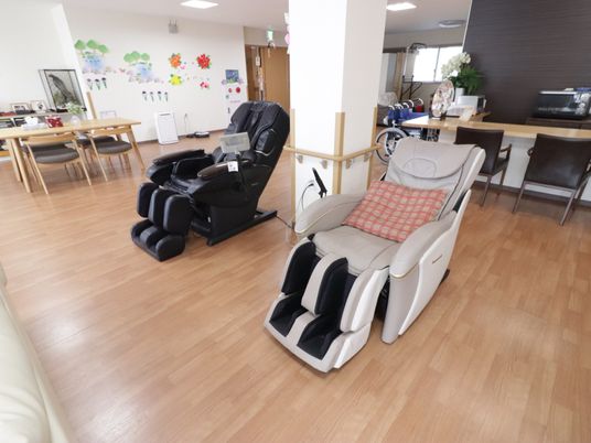 居心地の良いリラクゼーションルーム