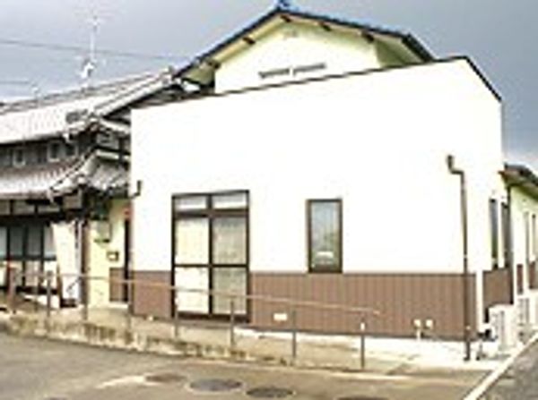 清潔な建物の外観