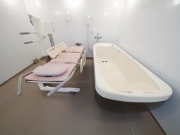 清潔な浴室設備