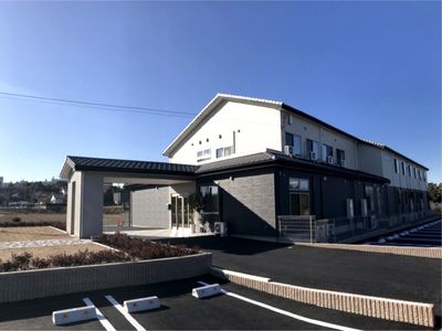清潔感ある施設外観です