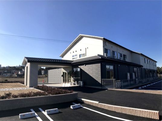 清潔感ある施設外観です