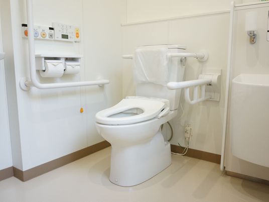 バリアフリーのトイレ設備