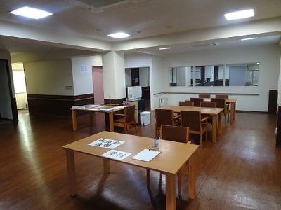 広々とした施設の多目的室