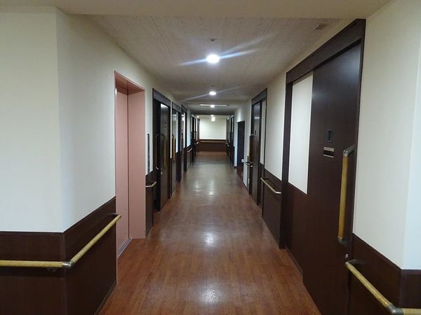 清潔感のある廊下