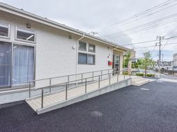 清潔な建物の外観