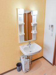 洗面台と鏡の設備