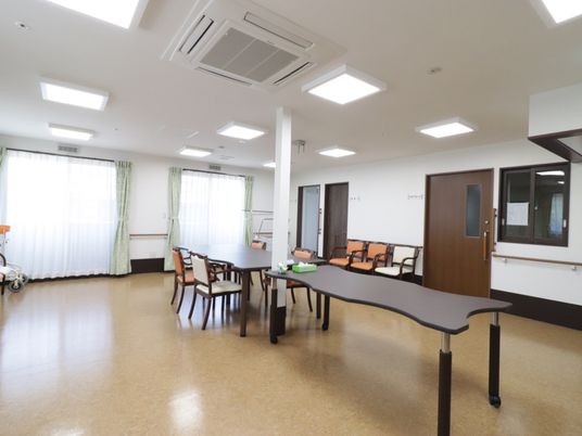 明るい空間の共有スペース