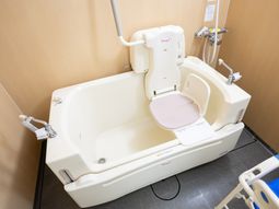 優雅な浴槽の設備