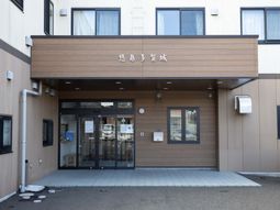 木製エントランスの入口