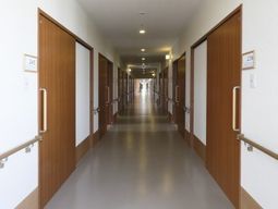 清潔な廊下