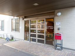 自動ドアのエントランス