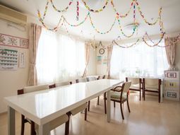 飾り付けられた快適な空間