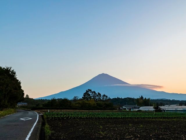 富士山と田園風景