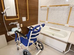 バリアフリー浴室設備