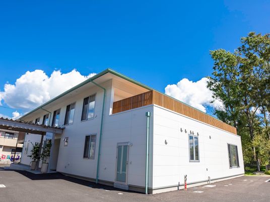 清潔な外観の建物