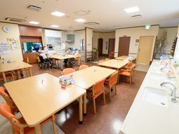 明るい多目的スペース