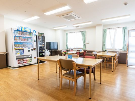 広々とした食堂