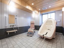 清潔な浴室設備