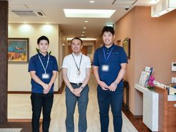 スタッフの笑顔が魅力的