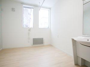 洗面設備がある洋室