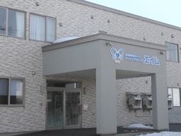 エントランスの建物外観