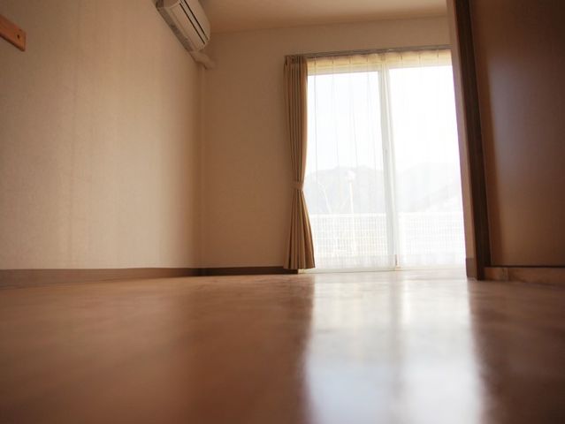 明るい空間の居室