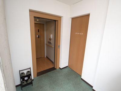 自動ドアの洗面所入口