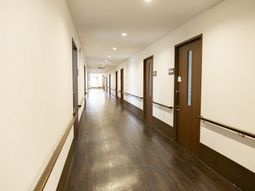 長い廊下