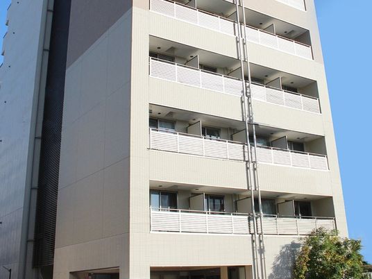 集合住宅風の外観  