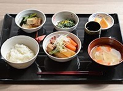 栄養バランスの取れた食事