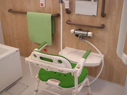バリアフリー浴室設備