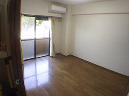 明るい空間の居室