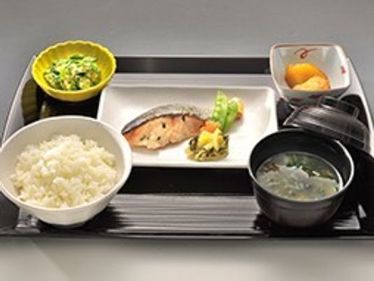 栄養バランスの取れた食事