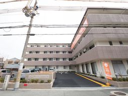 清潔感ある施設の外観