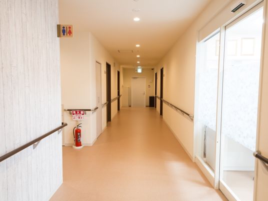 清潔な廊下の一角