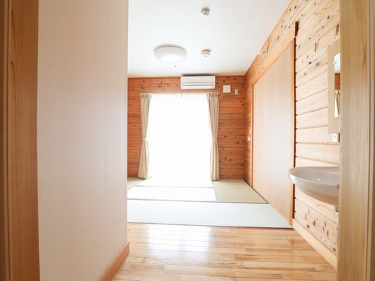 明るい和室居室