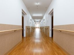 清潔感のある廊下