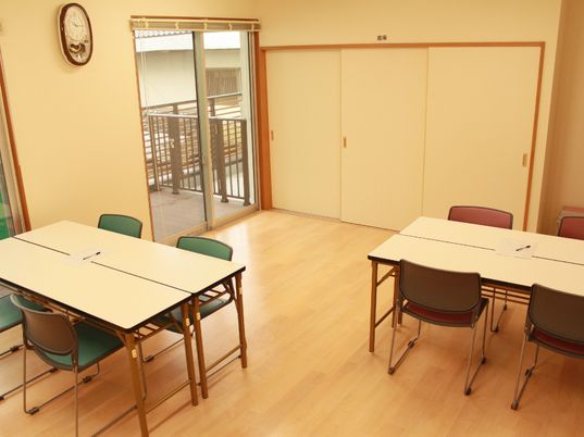 多目的室のシンプルな様子