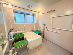 清潔な浴室