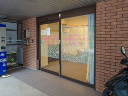 エントランスの入口部分